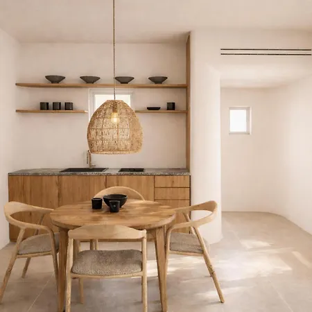 Neso - Stylish Poolside Escape For 6 In Lejlighed