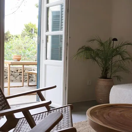 Appartamento Neso - Stylish Poolside Escape For 6 In Mykonos Town