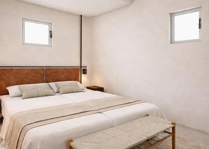 Lejlighed Neso - Stylish Poolside Escape For 6 In *