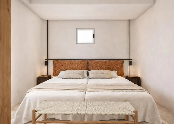 Neso - Stylish Poolside Escape For 6 In Lejlighed